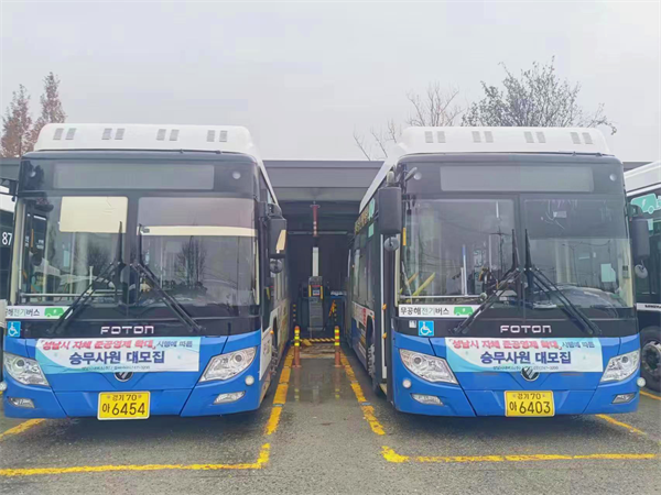 50台搭载“微宏芯”纯电动大巴再入韩国